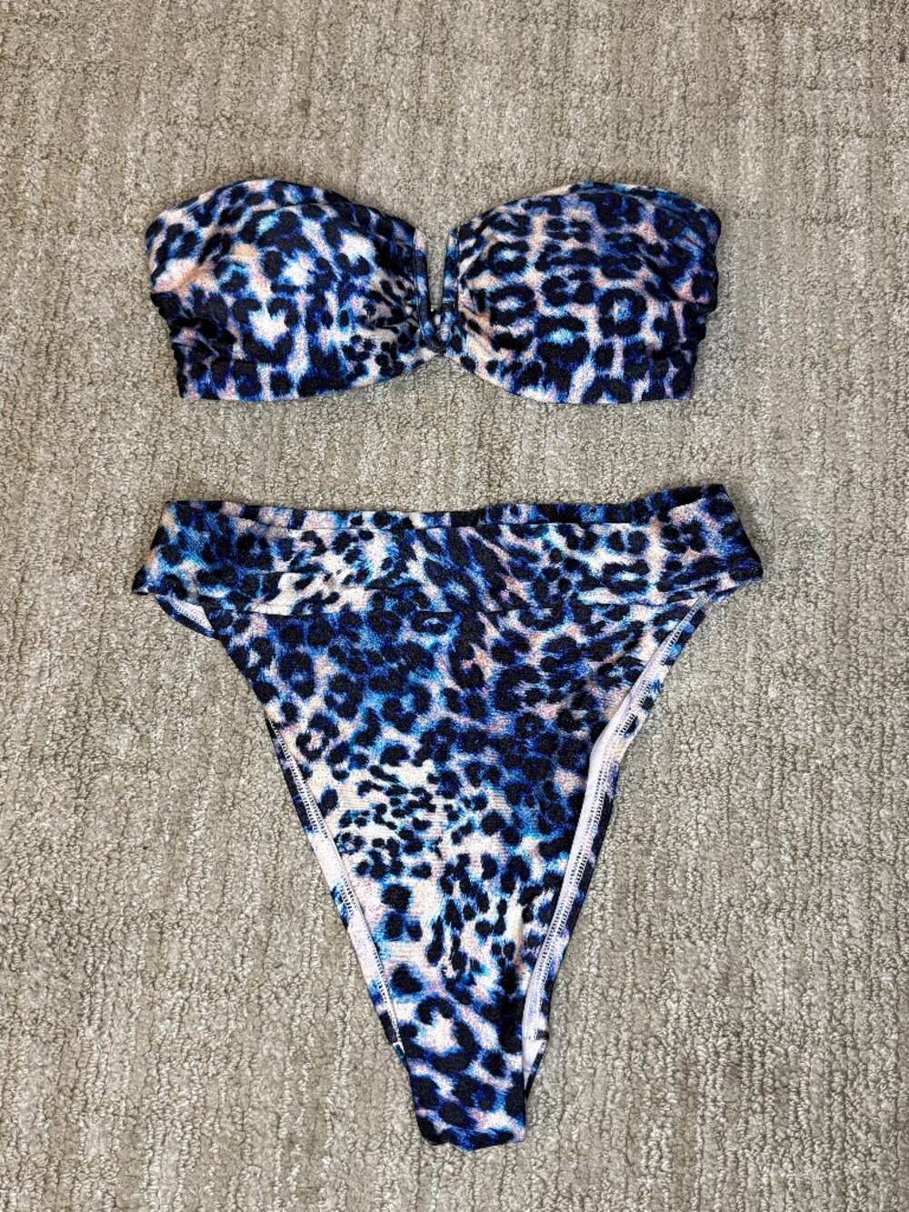 Victoria's Secret Women's Blue Leopard Strapless Bandeau Bikini Swimsuit Size S